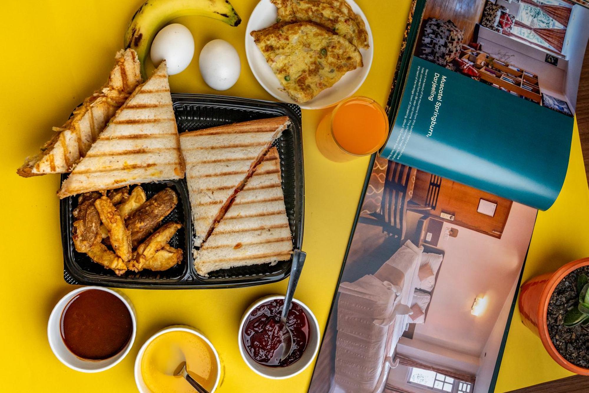 Muscatel Fairmont - 100 Mts From Mall Road Dardżyling Zewnętrze zdjęcie