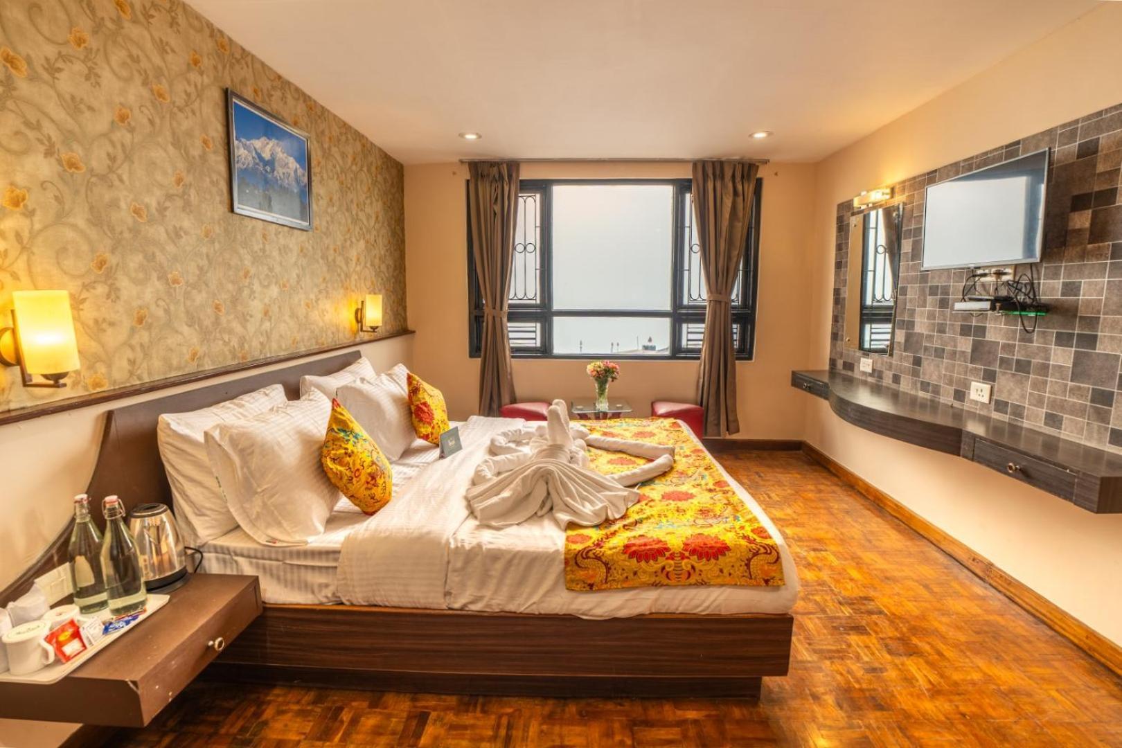Muscatel Fairmont - 100 Mts From Mall Road Dardżyling Zewnętrze zdjęcie