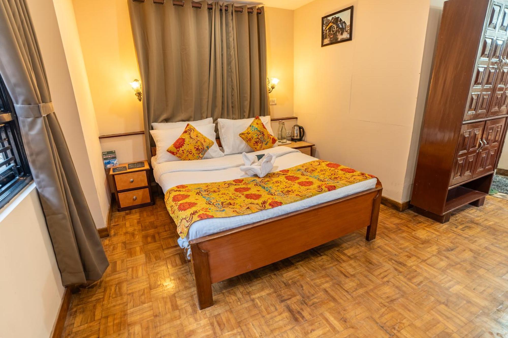 Muscatel Fairmont - 100 Mts From Mall Road Dardżyling Zewnętrze zdjęcie