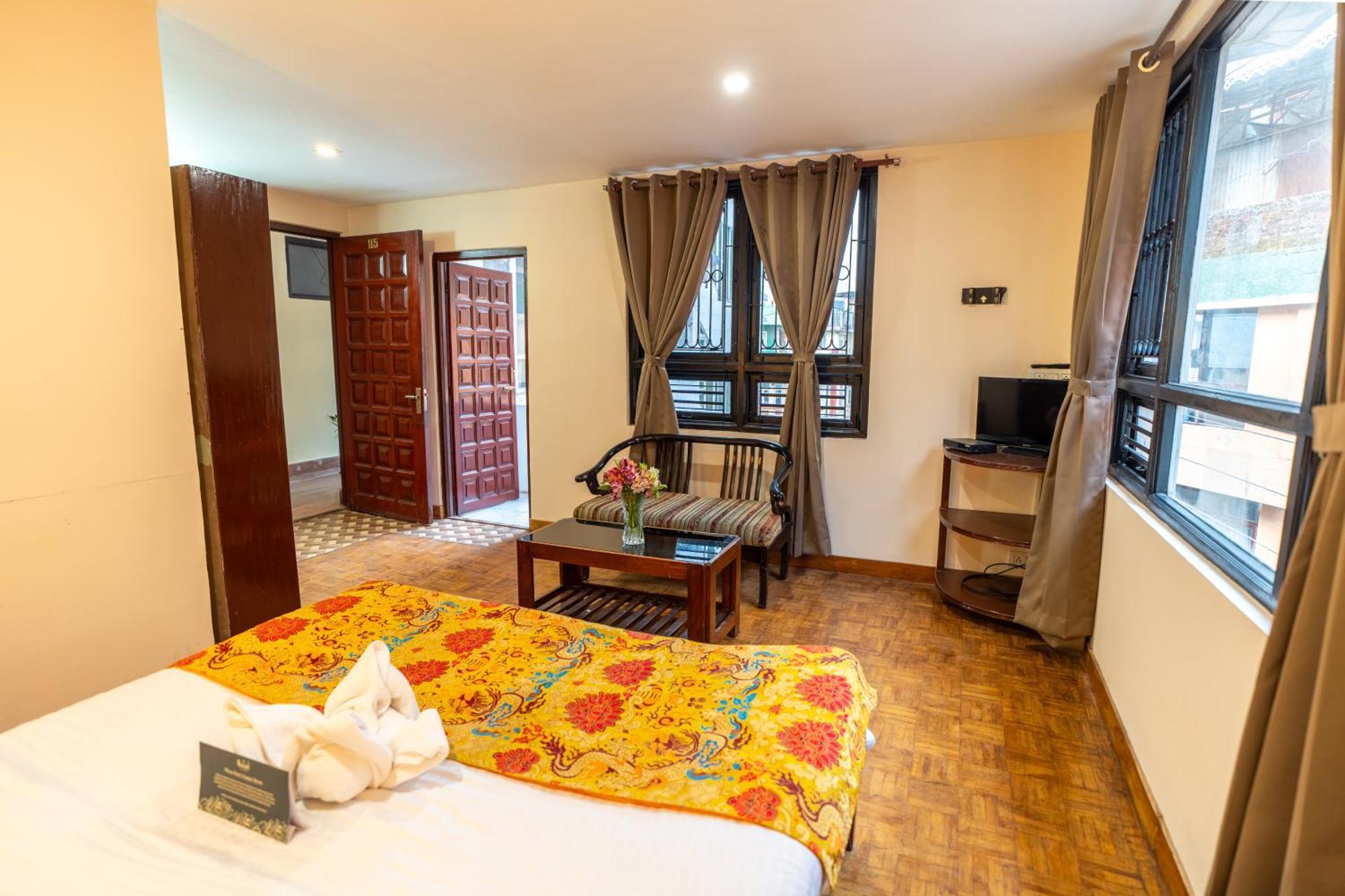 Muscatel Fairmont - 100 Mts From Mall Road Dardżyling Zewnętrze zdjęcie